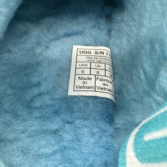 UGG light blue size 6 FLUFF YEAH SLIDE SANDAL/SLIPPER NEW WITHOUT BOX - Picture 5 of 6